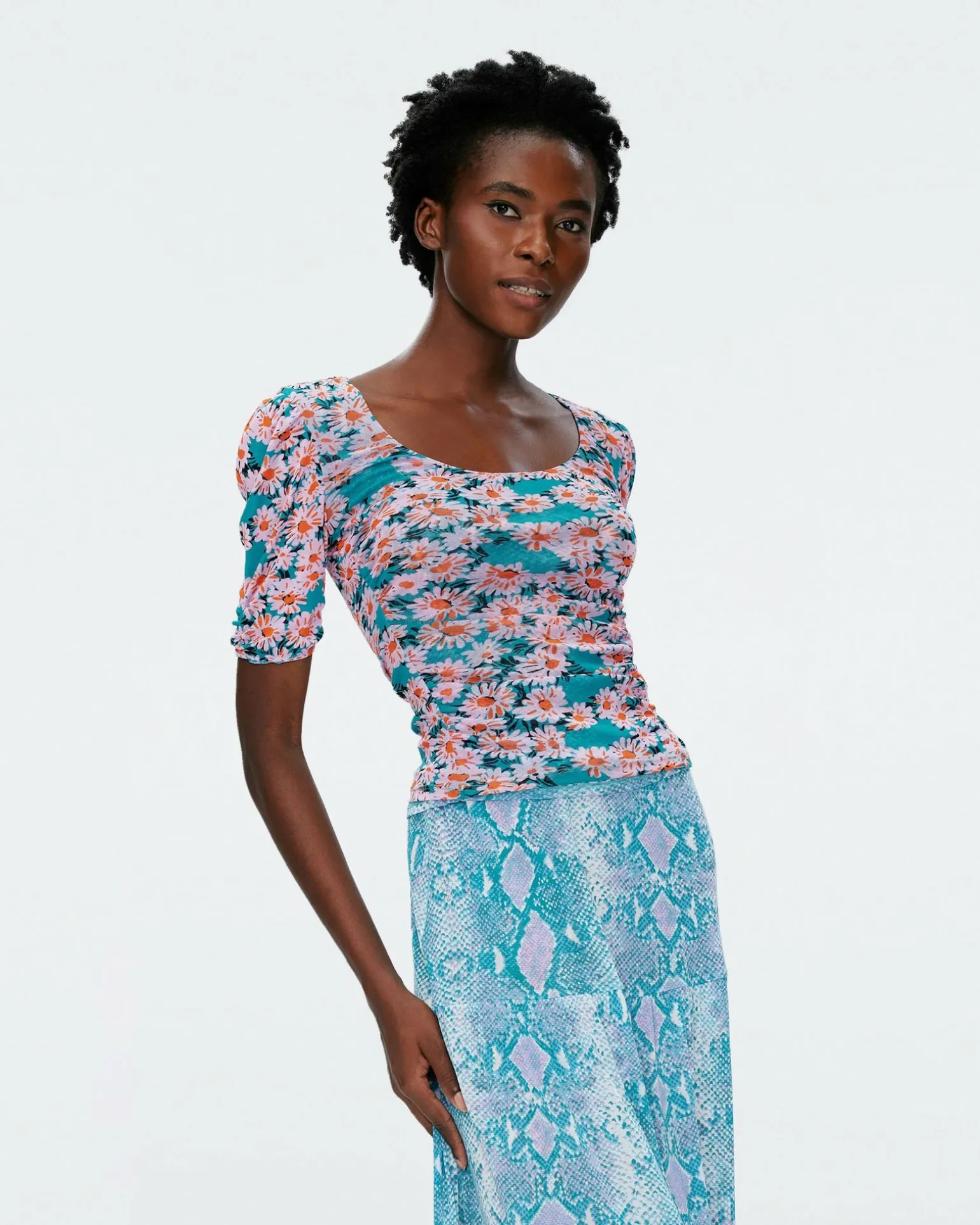 Ali Reversible Mesh Top