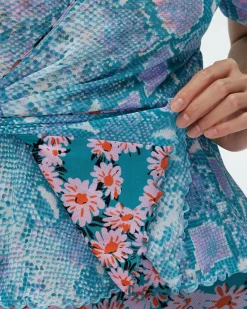 Siera Reversible Mesh Top